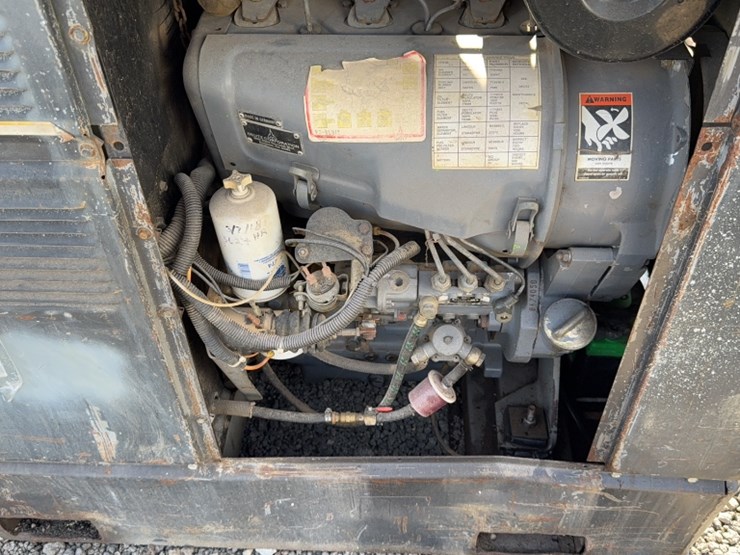 lincoln-electric-commander-400-image-4