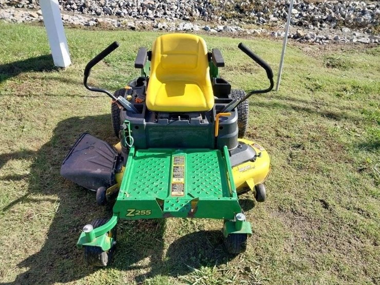 john-deere-z255-image-2