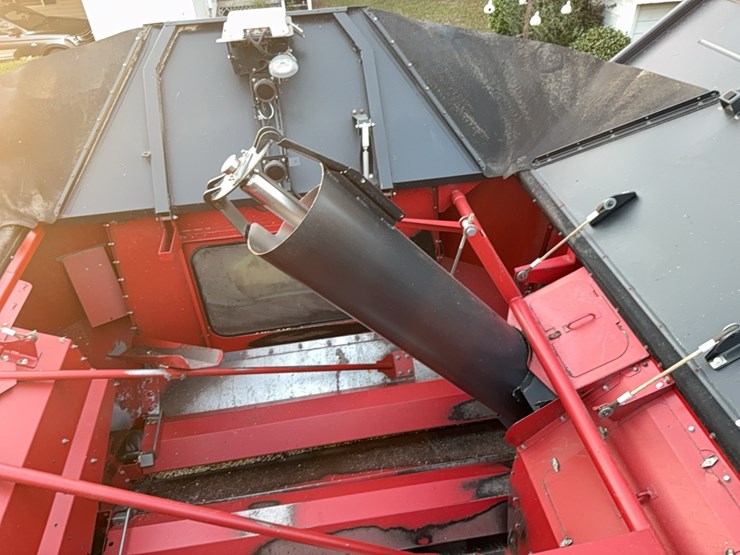 2018-case-ih-8240-image-87