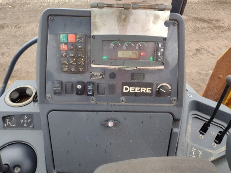 deere-310sl-image-7