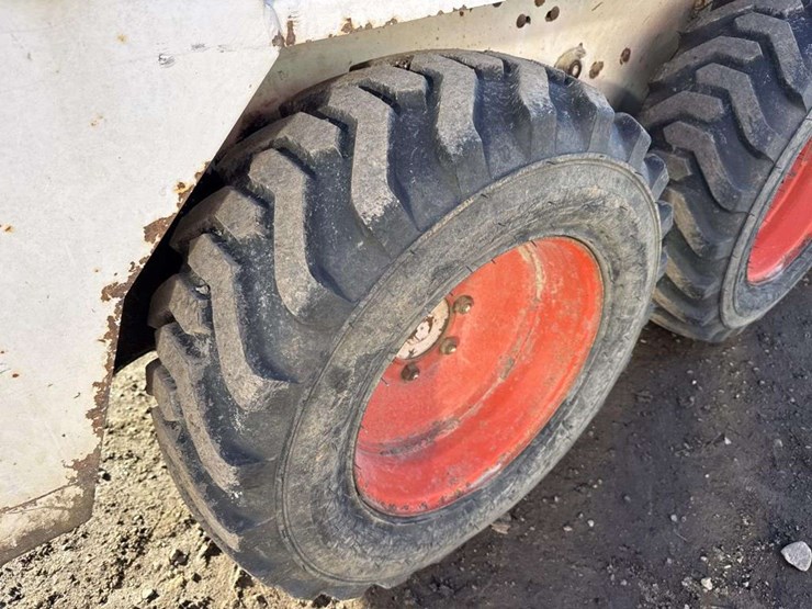 bobcat-643b-image-14