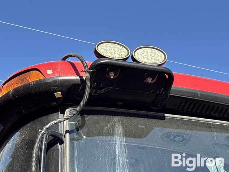 2016-case-ih-titan-4540-image-10