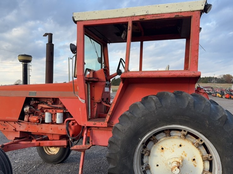 #3049-•-allis-chalmers-tractor-image-13