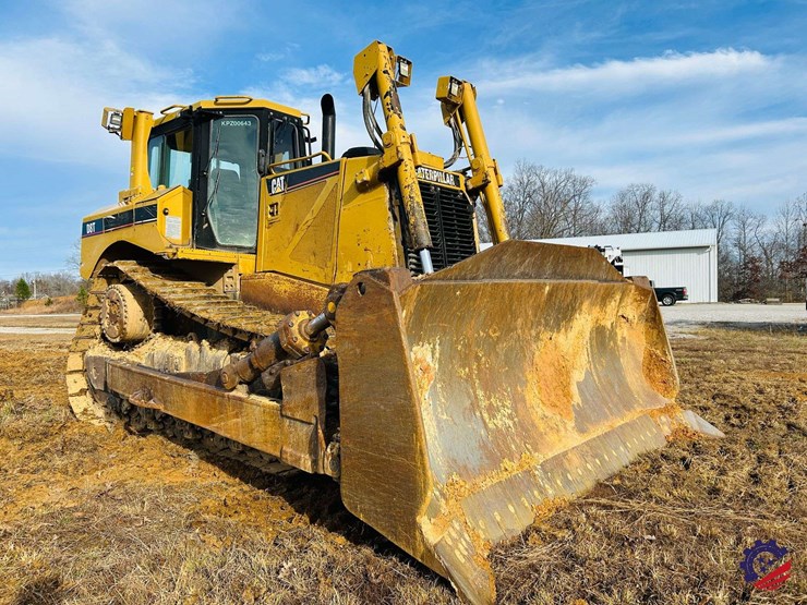 2005-caterpillar-d8t-image-8