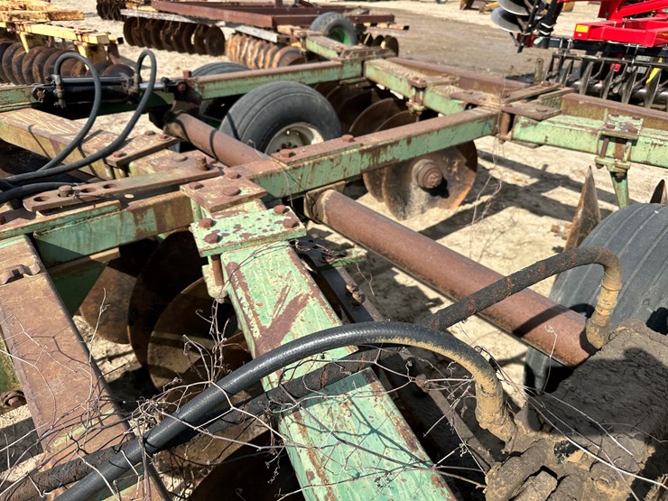 john-deere-635-image-29