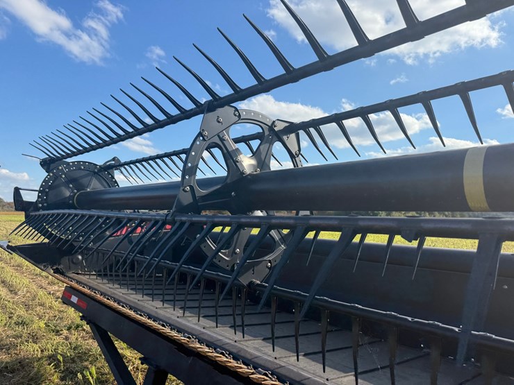 2014-macdon-40-foot-flex-draper-head----header-cart-not-included-image-70