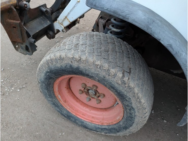 2009-bobcat-5600-toolcat-image-12