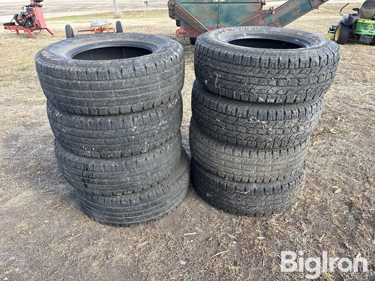 yokohama-lt275/70r18-tires-image-2