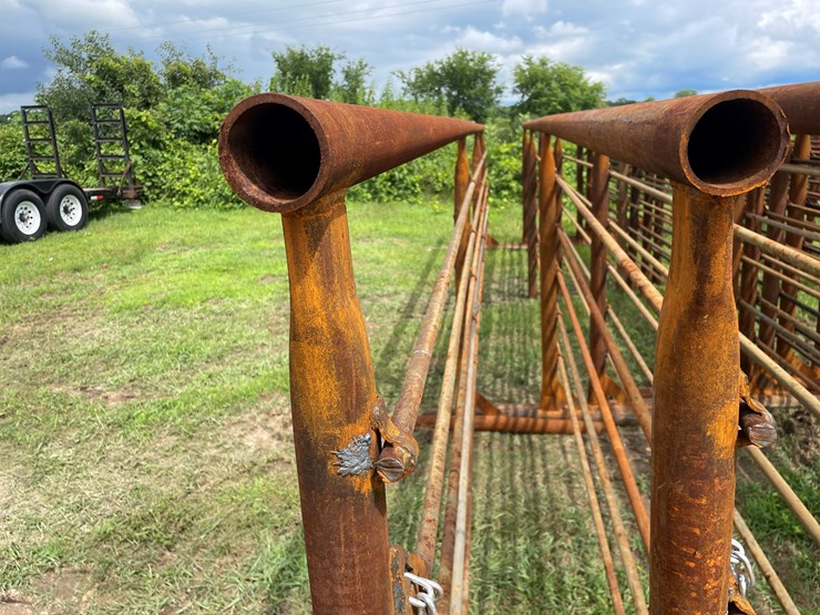 #1743-•-(3)-heavy-duty-steel-panels-image-9