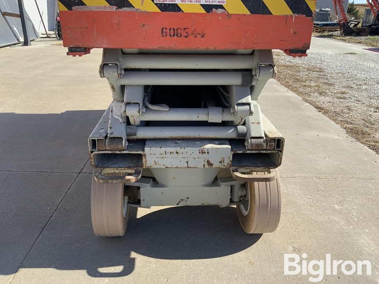 1998-skyjack-sjiii3220-image-17