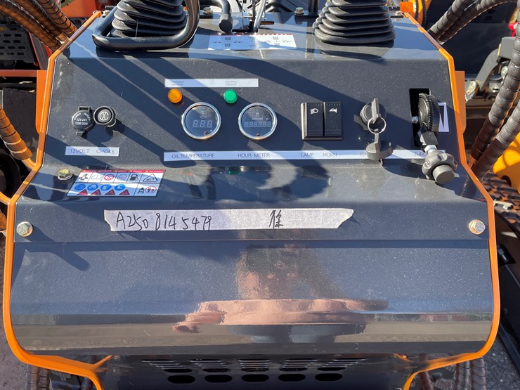 #3246c-•-ats-mini-track-skid-steer-image-14