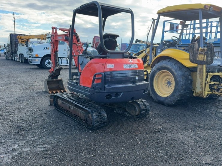 kubota-kx71-3s-image-9