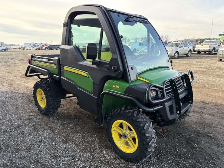 john-deere-gator-image-5
