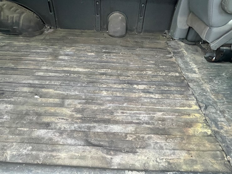 #1064-•-2012-gmc-savana-1-ton-van-(has-wi-title)-image-42