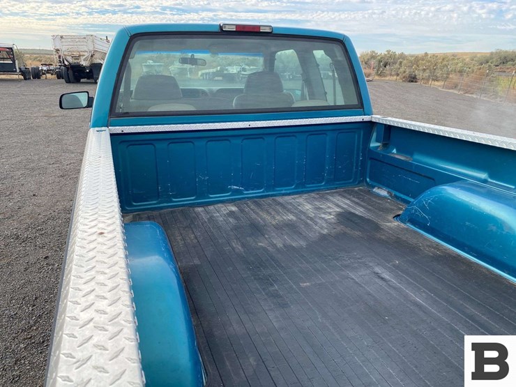 1997-chevrolet-gmt400-image-15