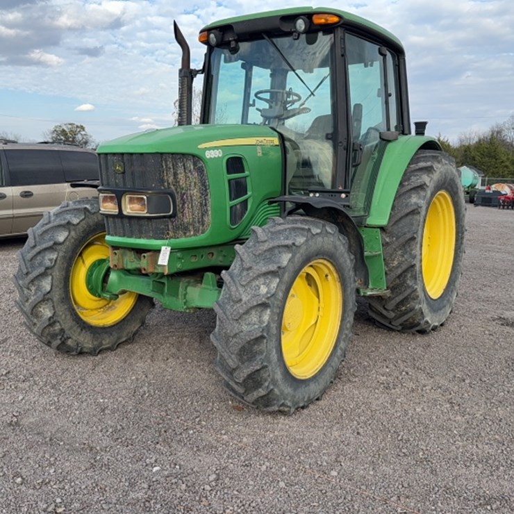 JOHN DEERE 6330