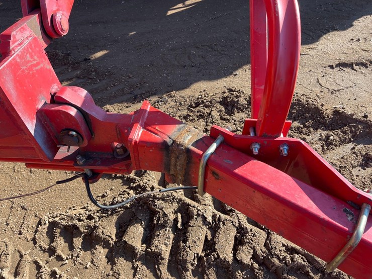 2014-bourgault-9400-image-23
