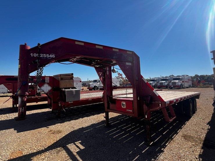 (x)-(8-23)-2006-hefty-28'l-t/a-gooseneck-trailer,...-image-1