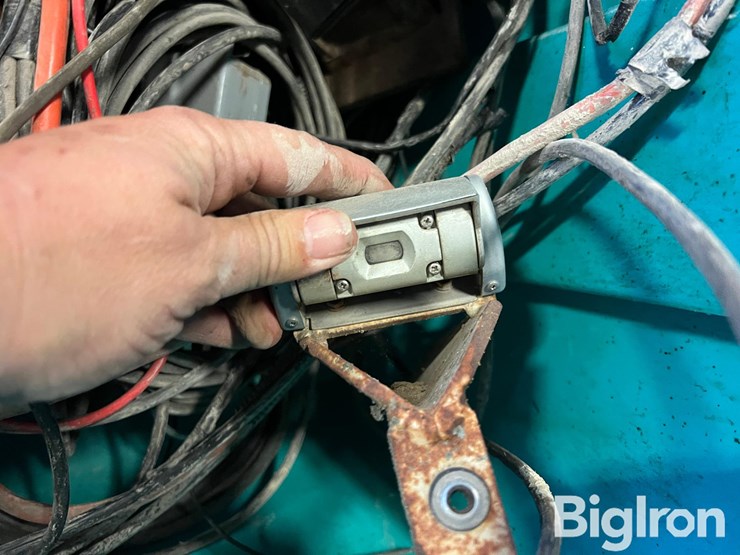 cake-feeder-scale-system-image-7