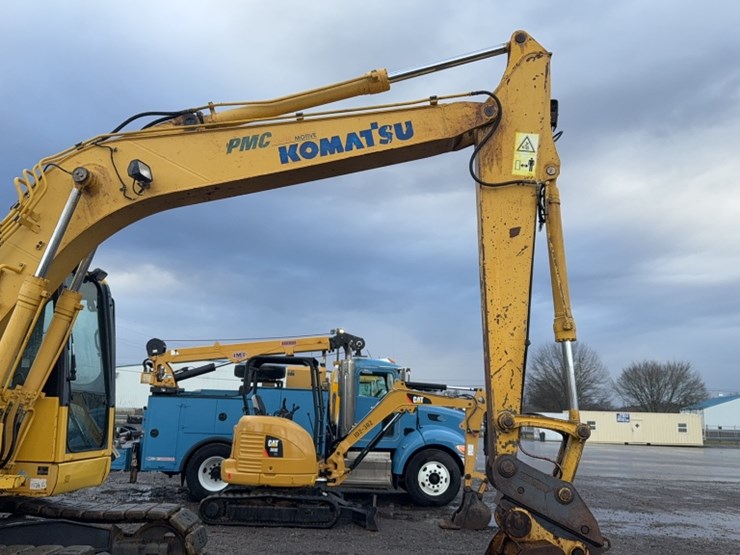 komatsu-pc138us-lc-image-4