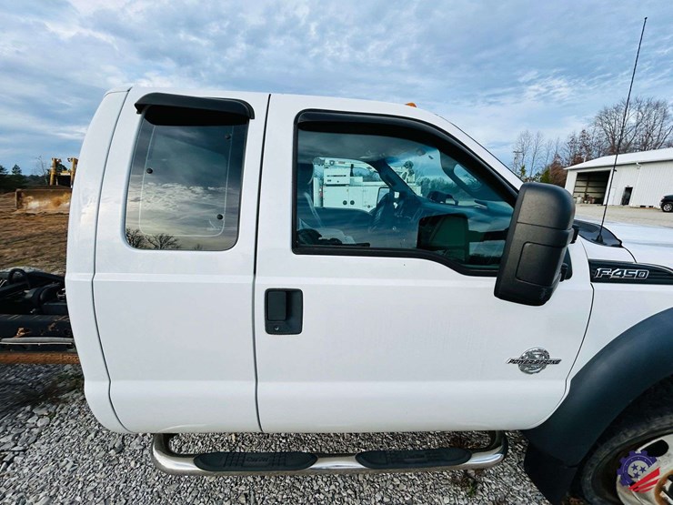 2016-ford-f450-image-25