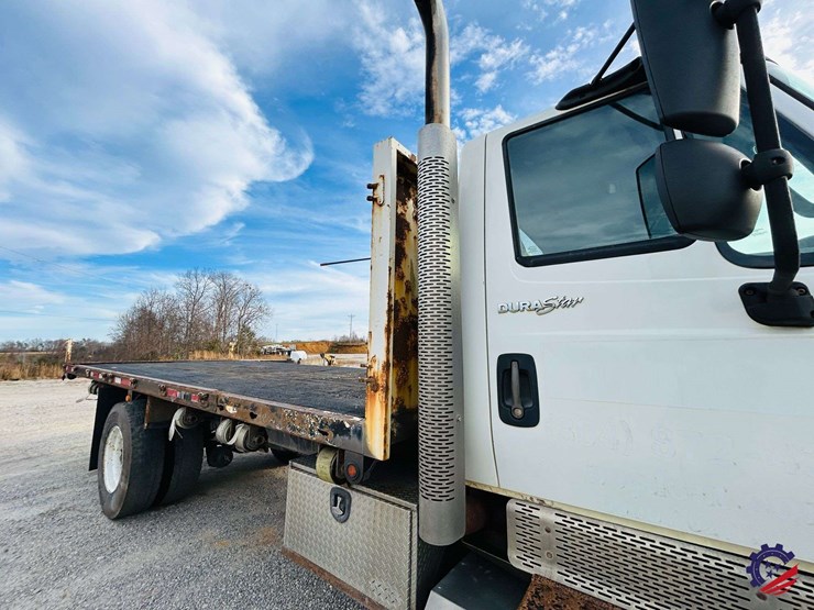 2013-international-durastar-4400-image-42