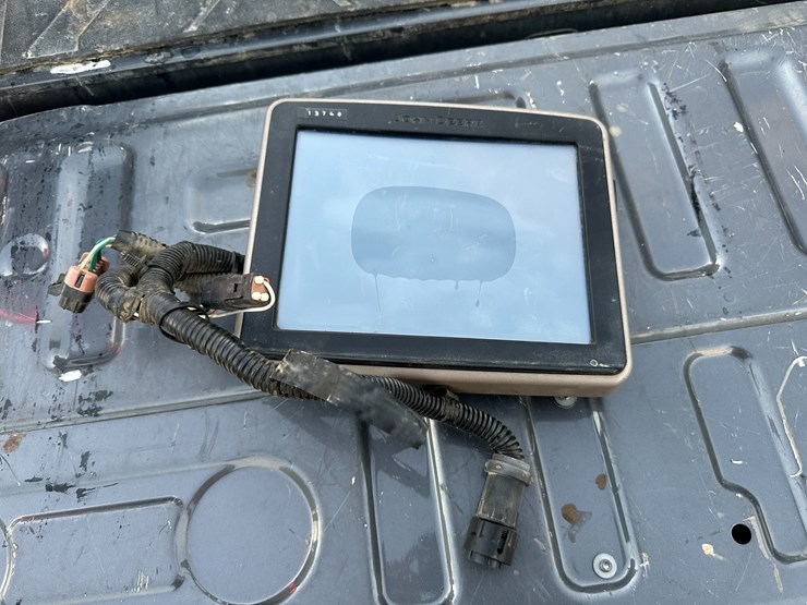 #33772-•-john-deere-2630-dsiplay-image-1