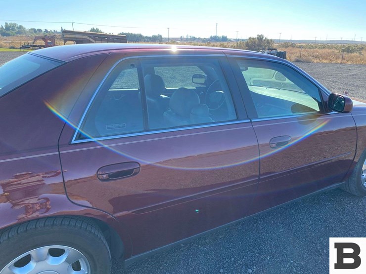 2000-cadillac-deville-sedan-image-21