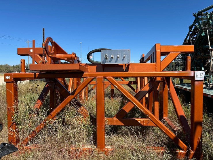 (6-12)-total-equipment-5'6"h-x-11'6"w-x-15'l-coil...-image-1