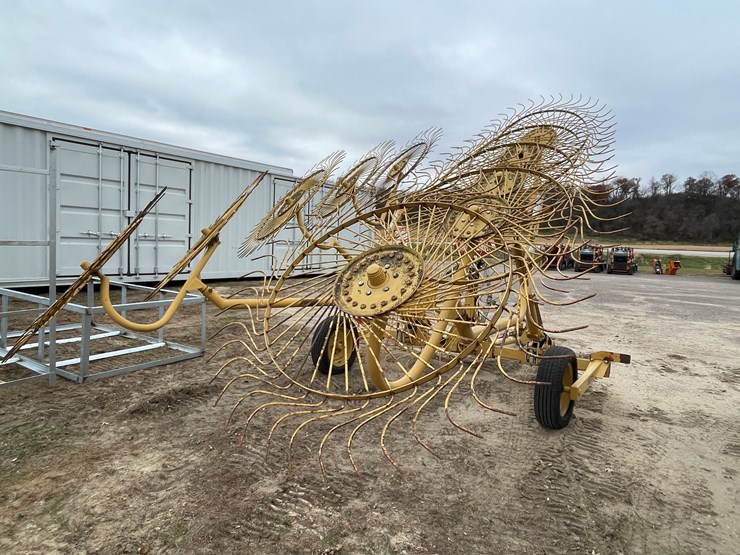 #1466-•-2008-vermeer-(10)-wheel-rake-with-kicker-image-6