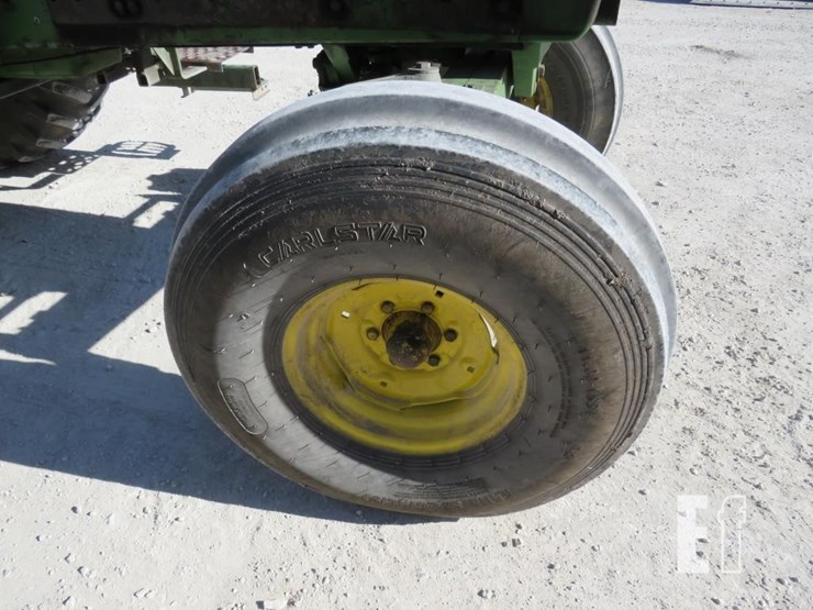 john-deere-4430-image-10
