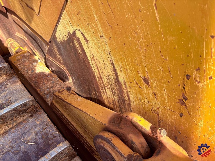 2019-caterpillar-d6t-xw-image-80