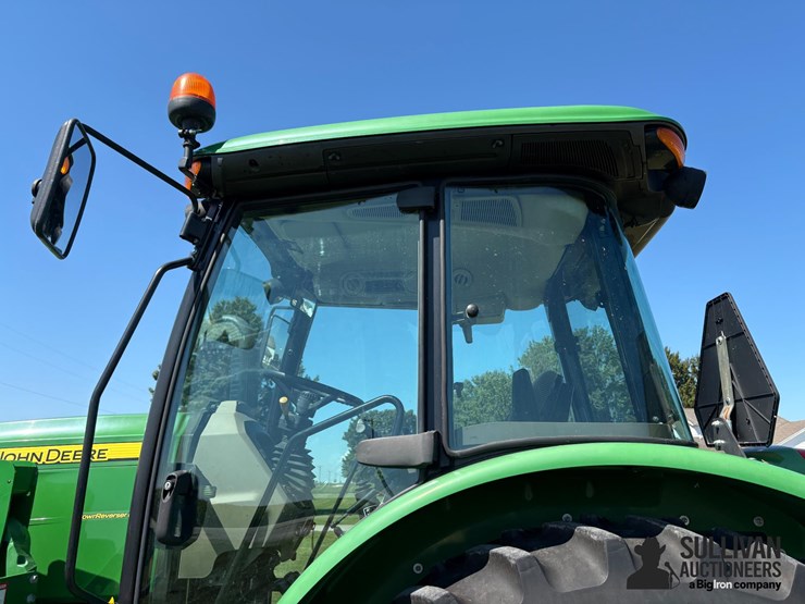 2015-john-deere-6140d-image-10