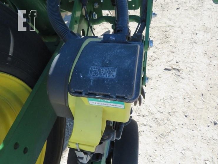 2012-john-deere-1770nt-image-6