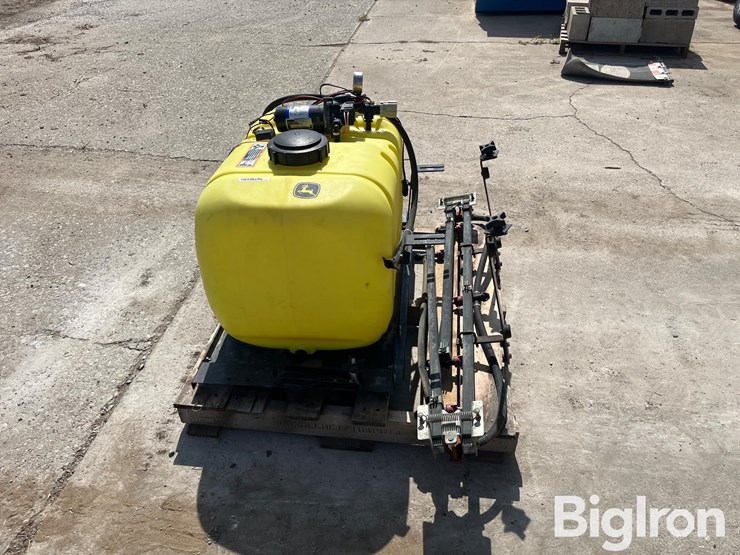 john-deere-sprayer-image-4