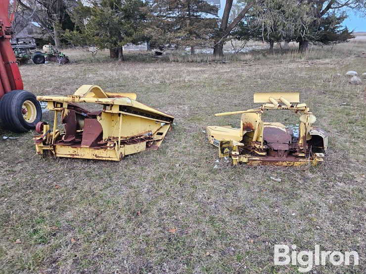 new-holland-880r2-image-6