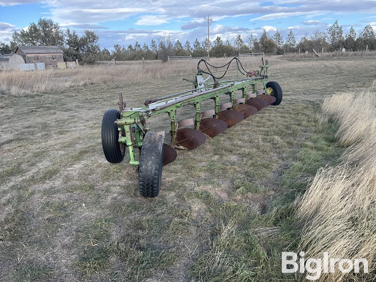 john-deere-7-image-6