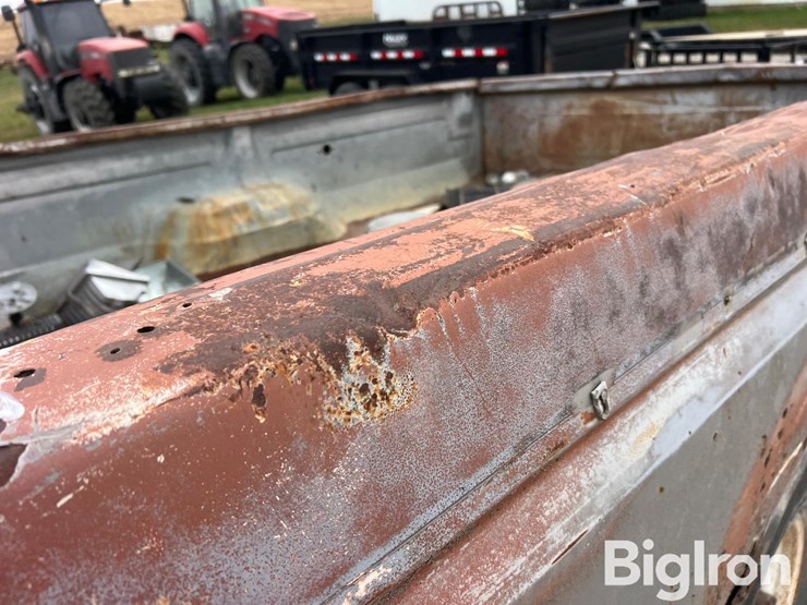 8'-truck-bed-box-farm-use-trailer-image-17