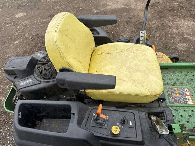 john-deere-m-image-14