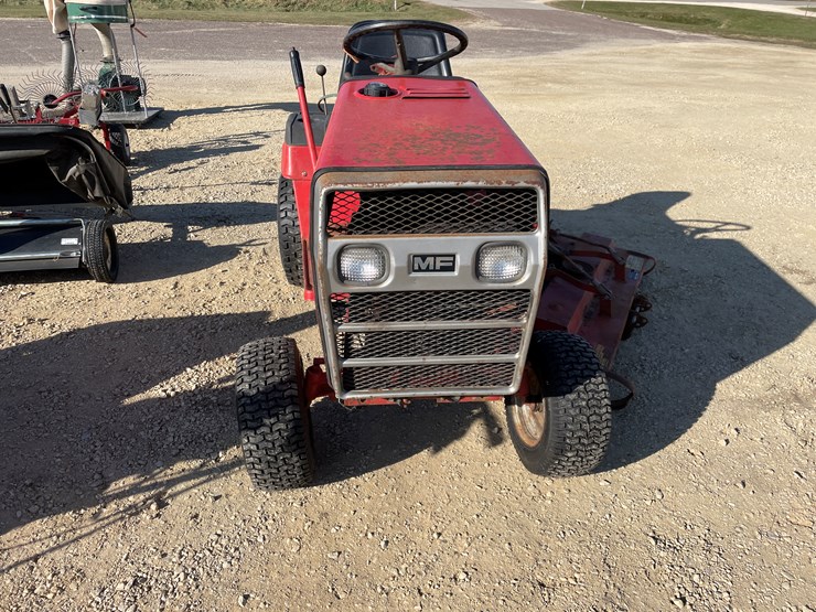 massey-ferguson-1200-image-6