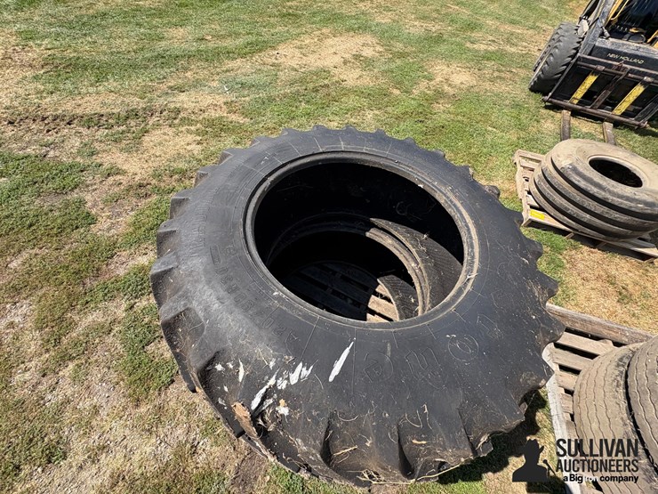 firestone-420/90r30-tires-image-5