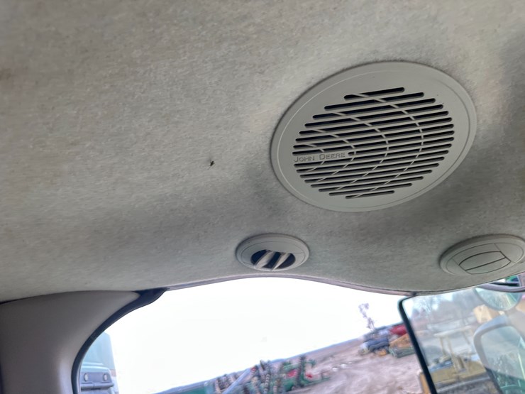 2015-john-deere-s680-image-86