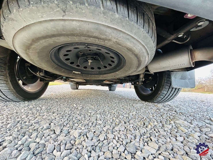 2018-gmc-yukon-denali-image-51