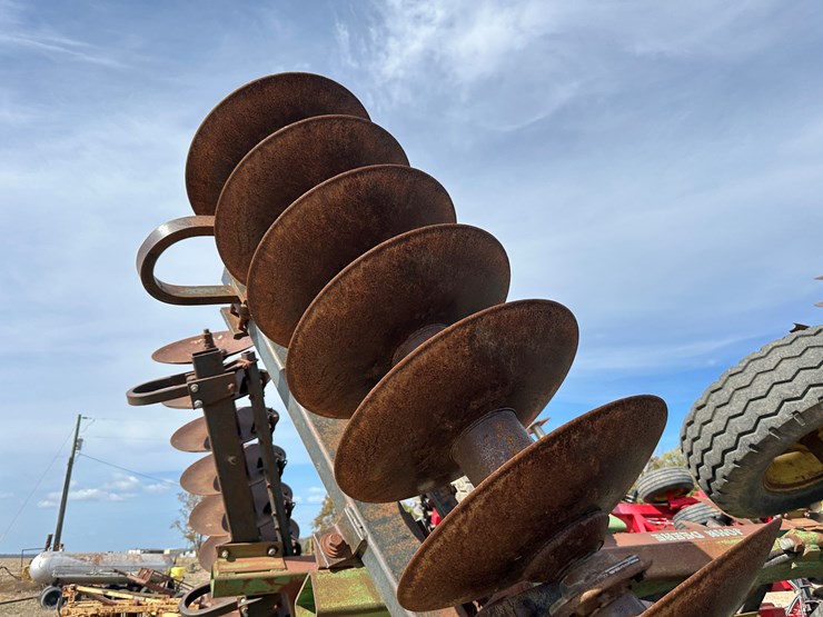 john-deere-635-image-32