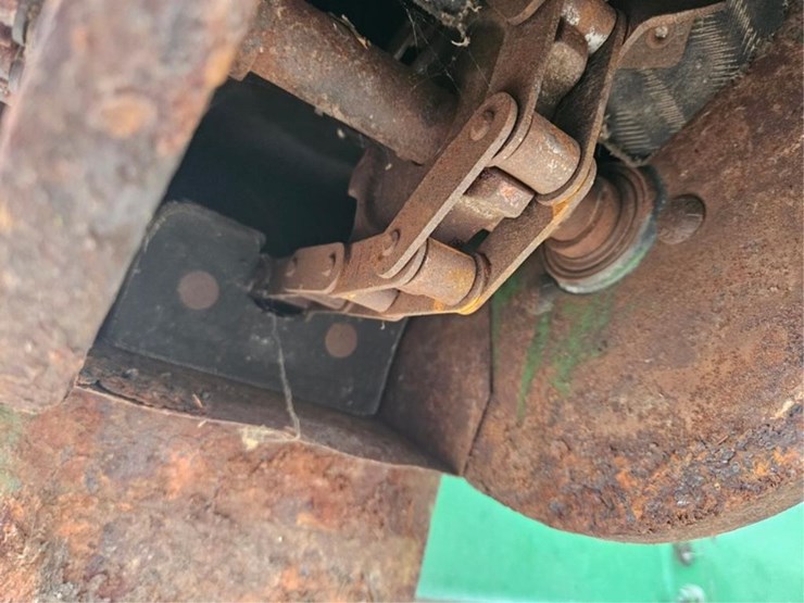 john-deere-8820-image-27