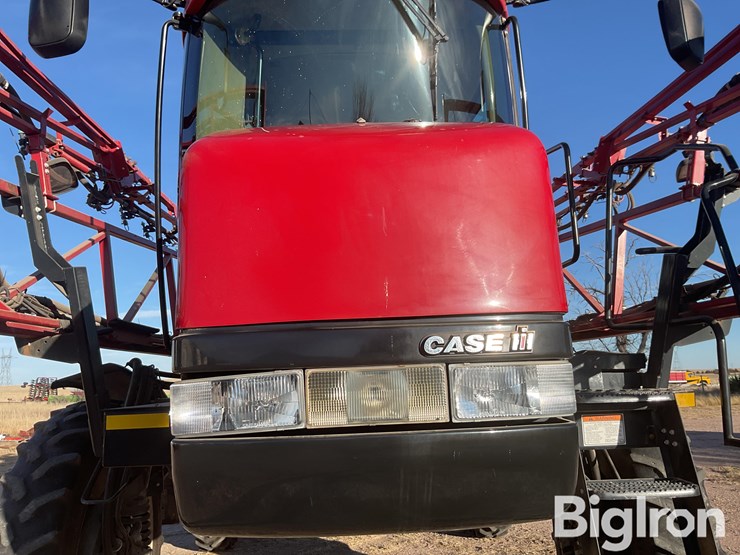 2010-case-ih-patriot-4420-image-9