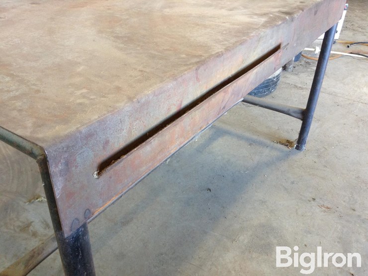 steel-work-table-image-8