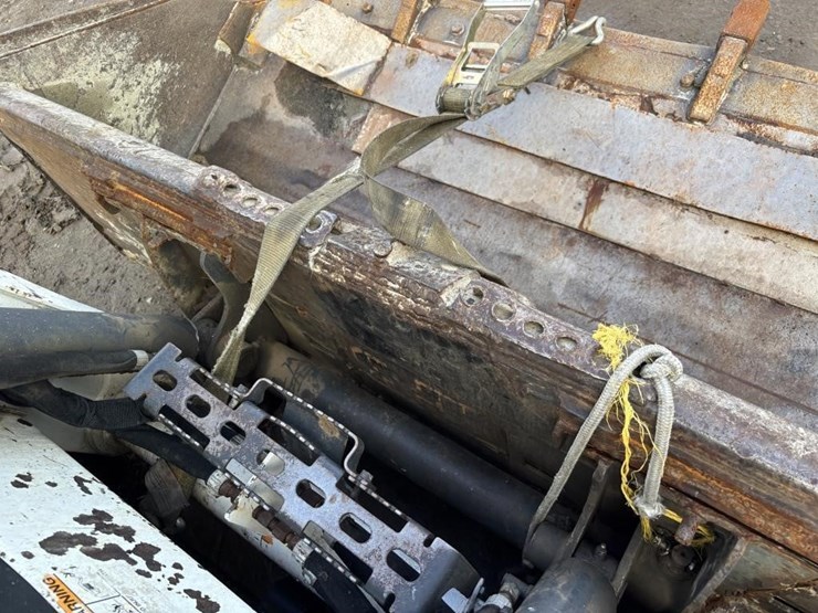 2016-bobcat-s510-image-14