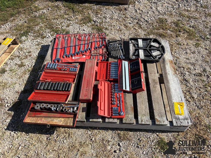 misc-pallet-of-shop-tools-image-4