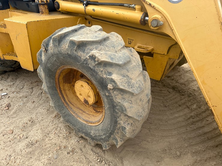 deere-310sg-image-9